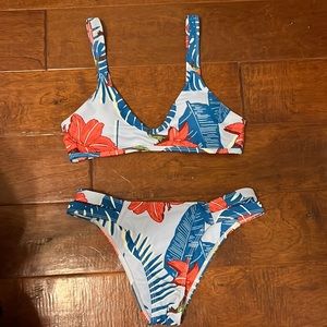 floral swim suit